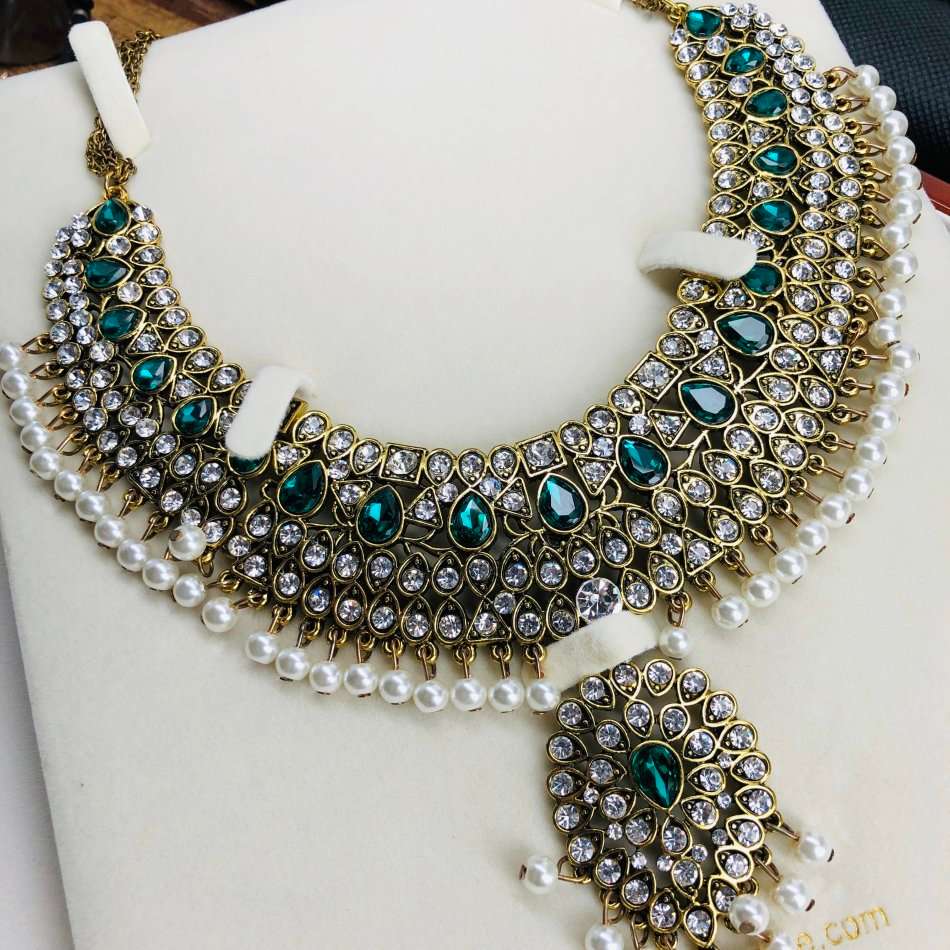 Necklaces - Last Left! Must See! Retail: R3,900.00 Amrita New York 