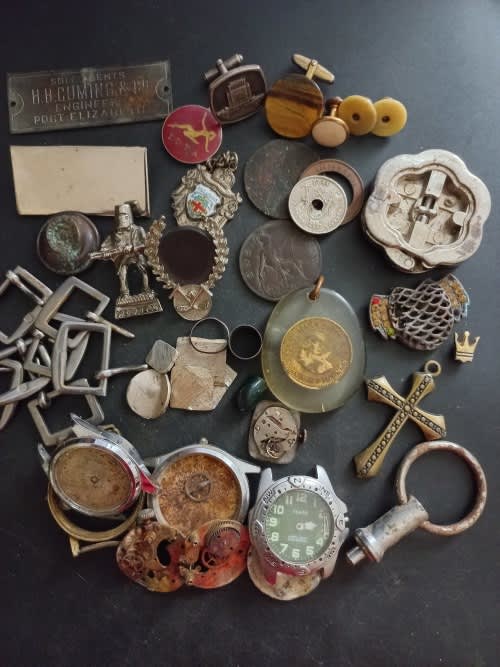 Other Antiques & Collectables - Odd lot of collectables, see ...