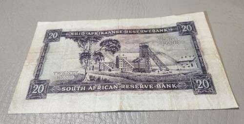 MH de Kock - LARGE VAN RIEBEECK Serial No D/1 662786 (1961) SOUTH ...