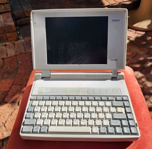 Vintage - AWESOME RETRO TOSHIBA T1800 LAPTOP FROM 1991 FOR REPAIR was ...