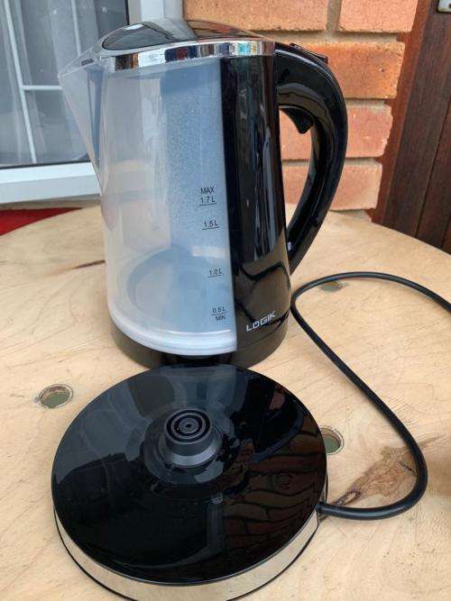 Kettles Logik 1.7 L Cordless Kettle Black was sold for R95.00 on 12