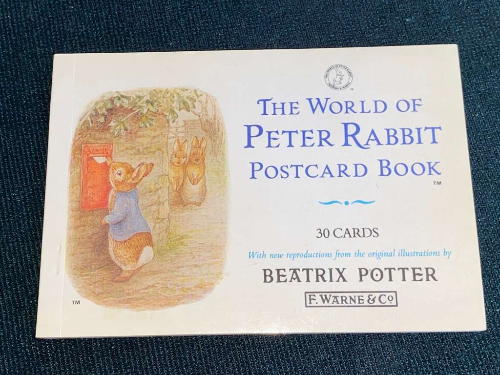 Children's Classics - THE WORLD OF PETER RABBIT POSTCARD BOOK 30 CARDS ...