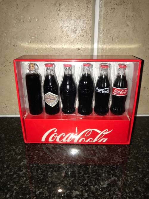 Signage Coke / CocaCola Miniature Bottle Replica Set Evolution