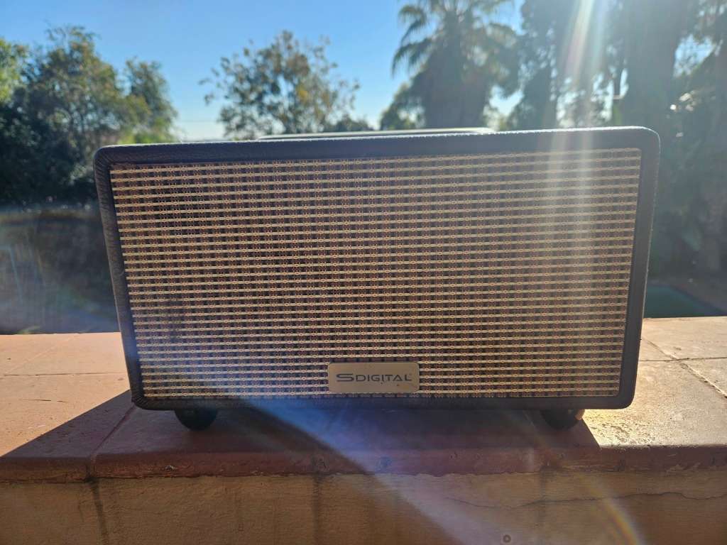 Electronic Components S digital specker was sold for R241.00 on 1 May