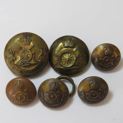 Other Badges & Insignia - Artillery buttons - 2 British - 4 South ...