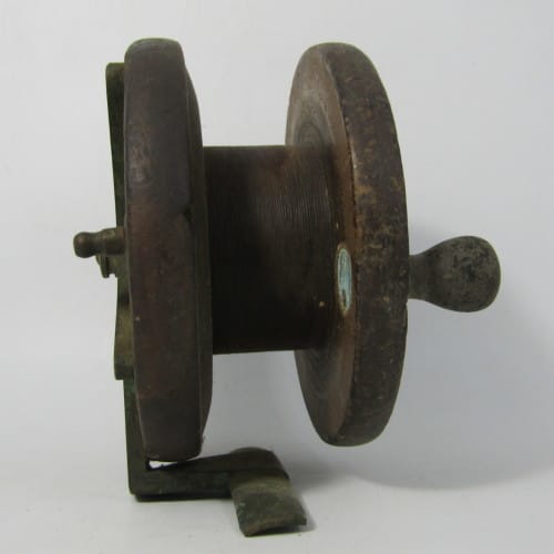 Reels - Vintage wooden spool fishing reel was listed for R600.00 on 8 Nov  at 15:46 by Unieke Antieke in Cape Town (ID:597509927)