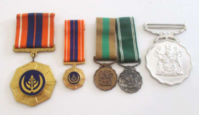 SADF & SANDF - SADF PRO PATRIA MEDALS PLUS GOOD CONDUCT MEDALS BOTH ...