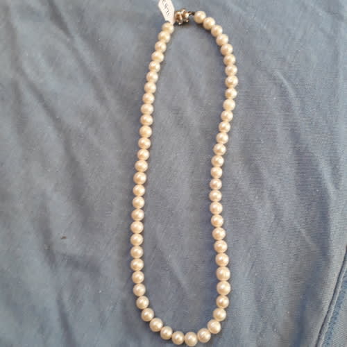 Necklaces - 8MM ROUND FRESHWATER PEARL NECKLACE. MAGNETIC ...