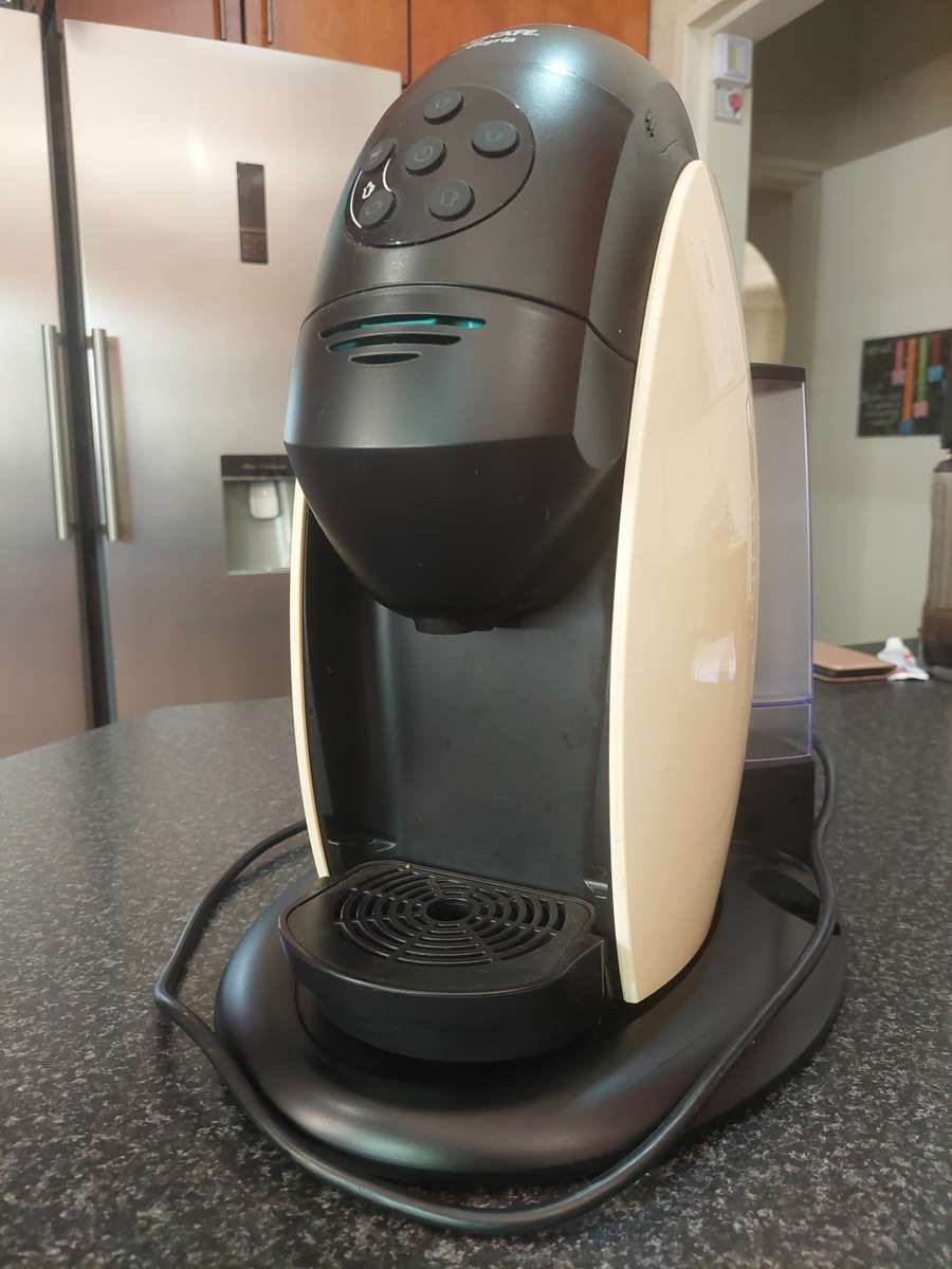 Espresso & Coffee Machines NesCafe Alegria 510 was sold for R801.00