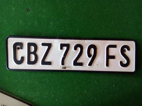 Road - VINTAGE WHITE VEHICLE REGISTRATION NUMBER PLATE .. FREESTATE ...