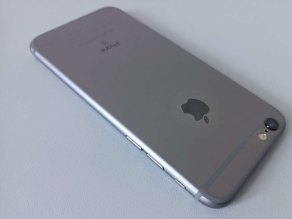 Apple - iPhone 6s | Model A1688 | Screen cracked | Untested for sale in ...
