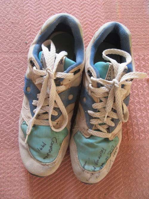 Sporting Memorabilia FRITH VAN DER MERWE`S 1991 COMRADES MARATHON RUNNING SHOES was sold for