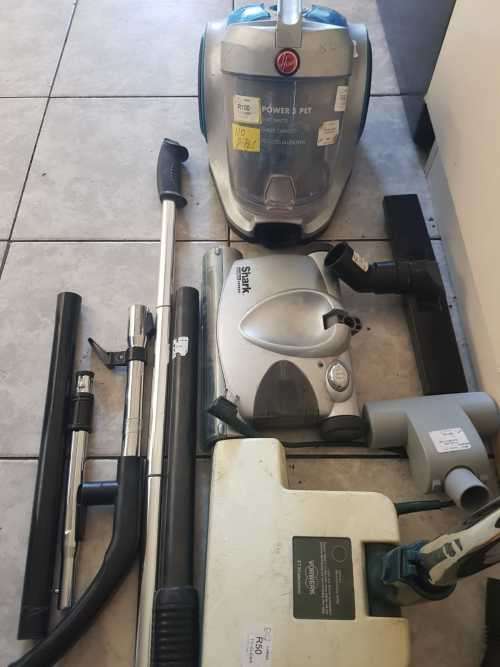 Bagless Vacuums 3 x Vacuum Cleaners for sale in Cape Town (ID597388181)