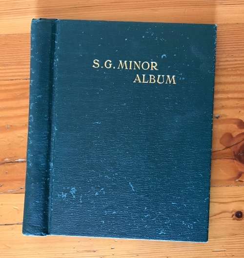 Albums - STANLEY GIBBONS STAMP ALBUM=VINTAGE=S.G. MINOR ALBUM=GREEN ...