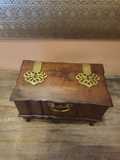 Chests & Kists SOLID WOODEN IMBUIA MINITURE KIST WITH BRASS INLAYS AND HANDLES was sold for