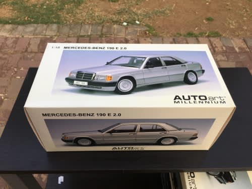 Models - 1:18 AUTOart Mercedes-Benz 190 E 2.0 (W201) was sold for