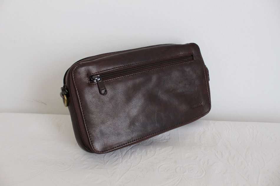 busby leather purse