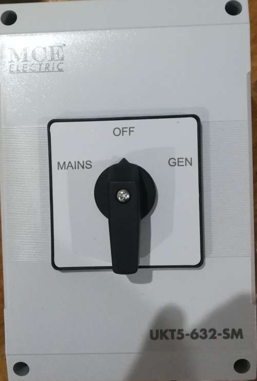 Circuit Breakers & Fuse Boxes MCE 63A Double Pole Change Over Switch