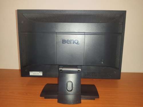 Монитор benq fp222w не включается