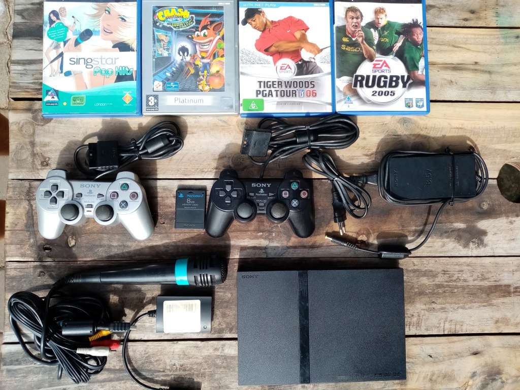 PlayStation Playstation 2 Bundle for sale in Pretoria / Tshwane (ID