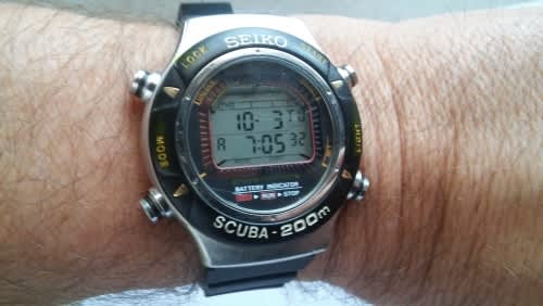Men's Watches - Divers Seiko Scuba 200 Meter, S800-0019. One of a kind! was  sold for R1, on 8 Oct at 21:01 by jurackrm in Bloemfontein  (ID:306687611)