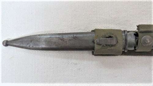 Bayonets - Vintage Union Of South Africa R1 Rifle Bayonet With Web Frog ...