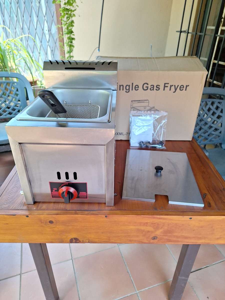 Stoves, Burners & Gas Cylinders 6L Golden Burner Single Tank