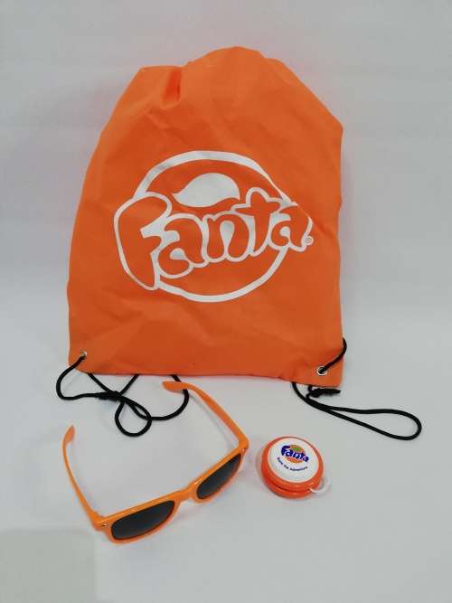 Other Antiques & Collectables Collectable Fanta yoyo with bag and