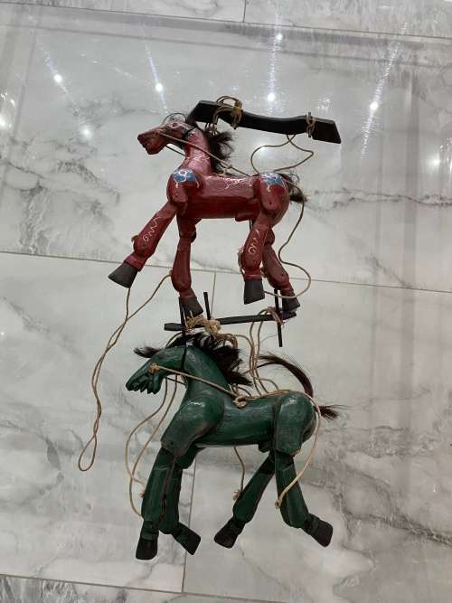 Other Antiques & Collectables VINTAGE WOODEN HORSE PUPPETS BID FOR