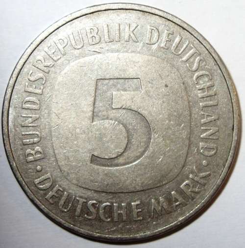 Europe - 1982 - 5 Deutsche Mark Silver Coin was sold for R5.00 on 25 ...