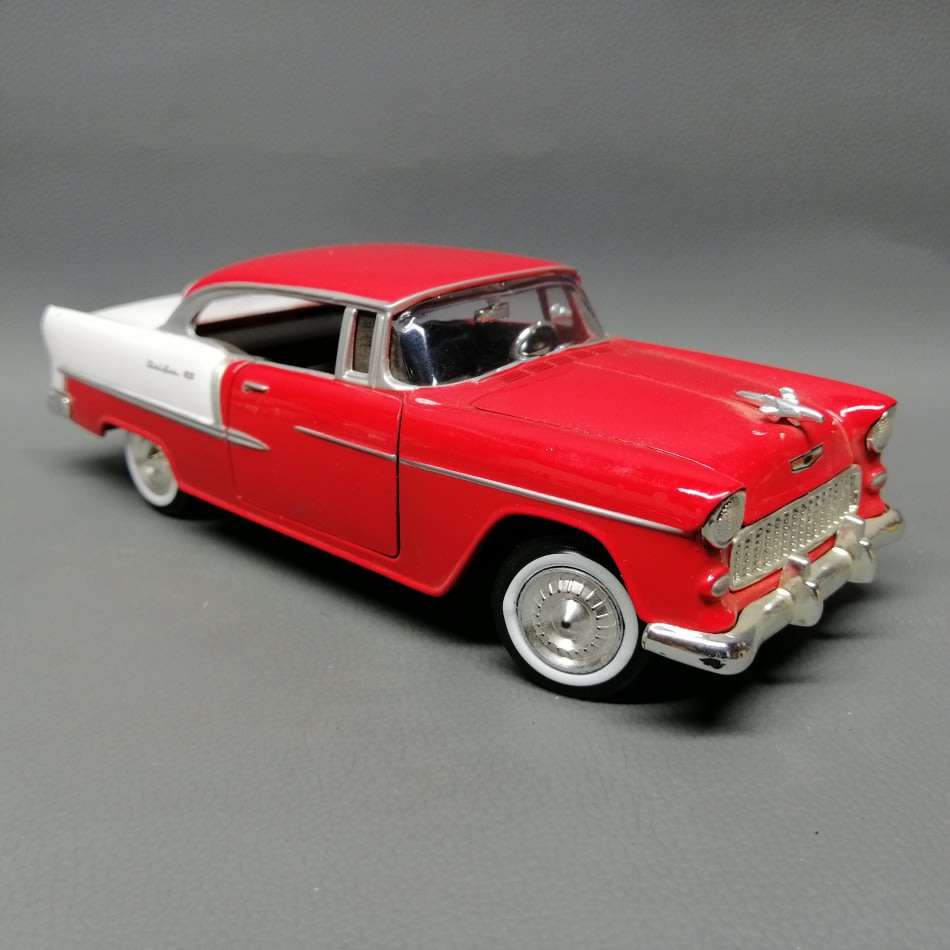 Road Scale 124 Highly Detailed Die Cast Metal 1955 Chevy Bel Air