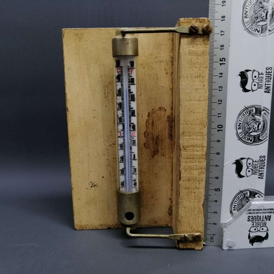 Barometers & Thermometers Original Vintage Wood Mounted Thermometer