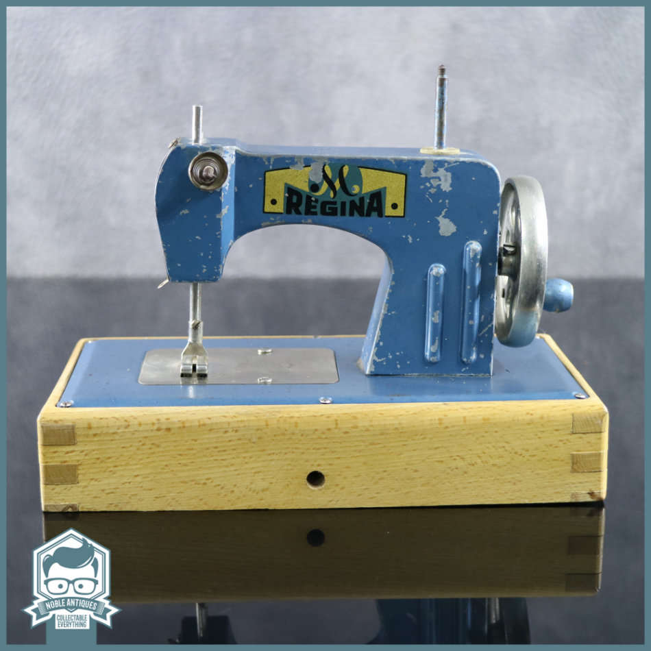 Vintage Toys Original Vintage Metal Regina Kiddies Sewing Machine