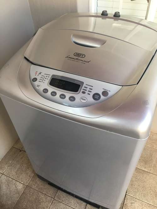 washing-machines-dryers-defy-washing-machine-13kg-was-sold-for-r2