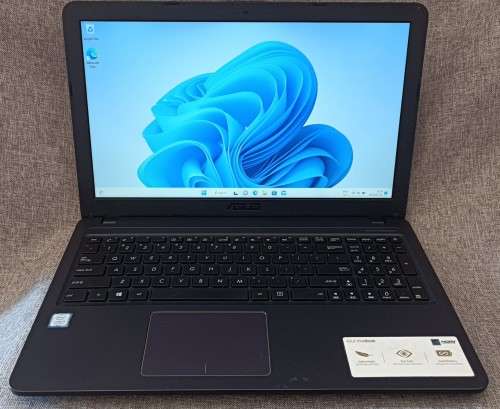 Laptops & Notebooks - Asus Vivobook 15 X540UAR, 8th Gen i5-8250@1.6GHz ...