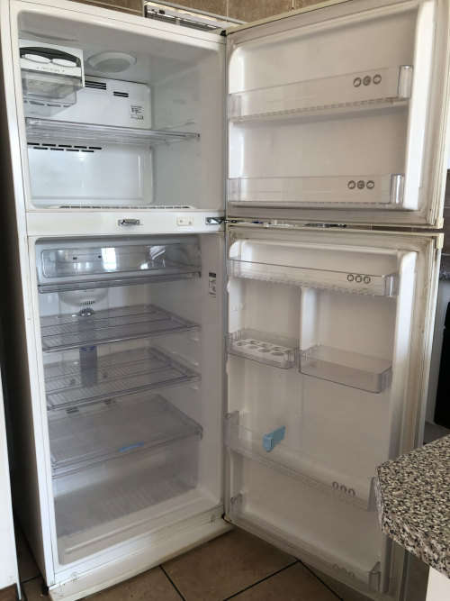 defy 428l fridge