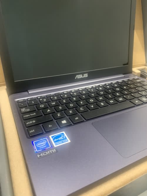 Laptops And Notebooks Asus Laptop E203 Celeron 4g 64 Gb Was Listed For R280000 On 23 Mar At 10 9010