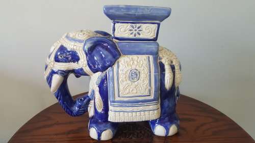 Oriental Porcelain - handpainted oriental ceramic blue and white ...