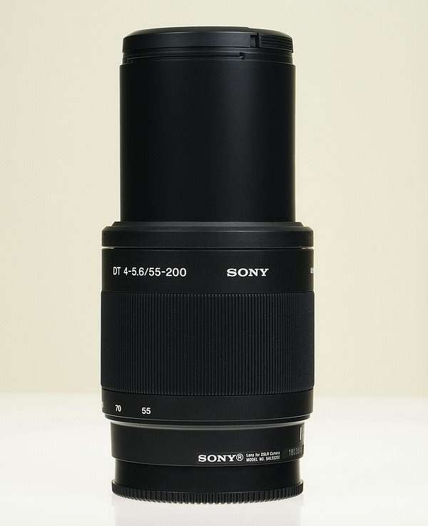 Lenses Sony 55200mm f/45.6 Compact Super Telephoto Zoom Lens For Sony DSLR Cameras for