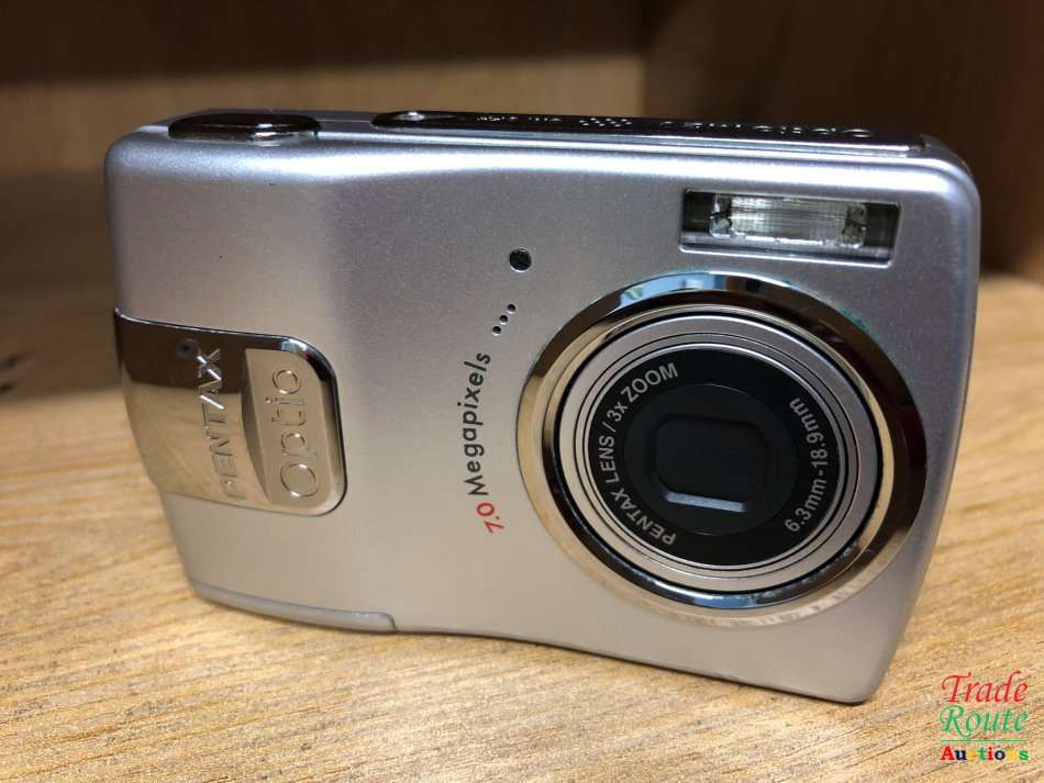 Compact Point & Shoot PENTAX Optio M20 Silver 7.0 MP 3X Optical Zoom
