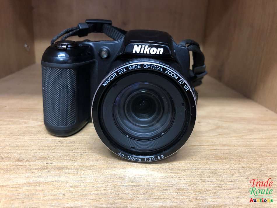 Compact Point & Shoot Nikon COOLPIX L820 16 MP CMOS Digital Camera