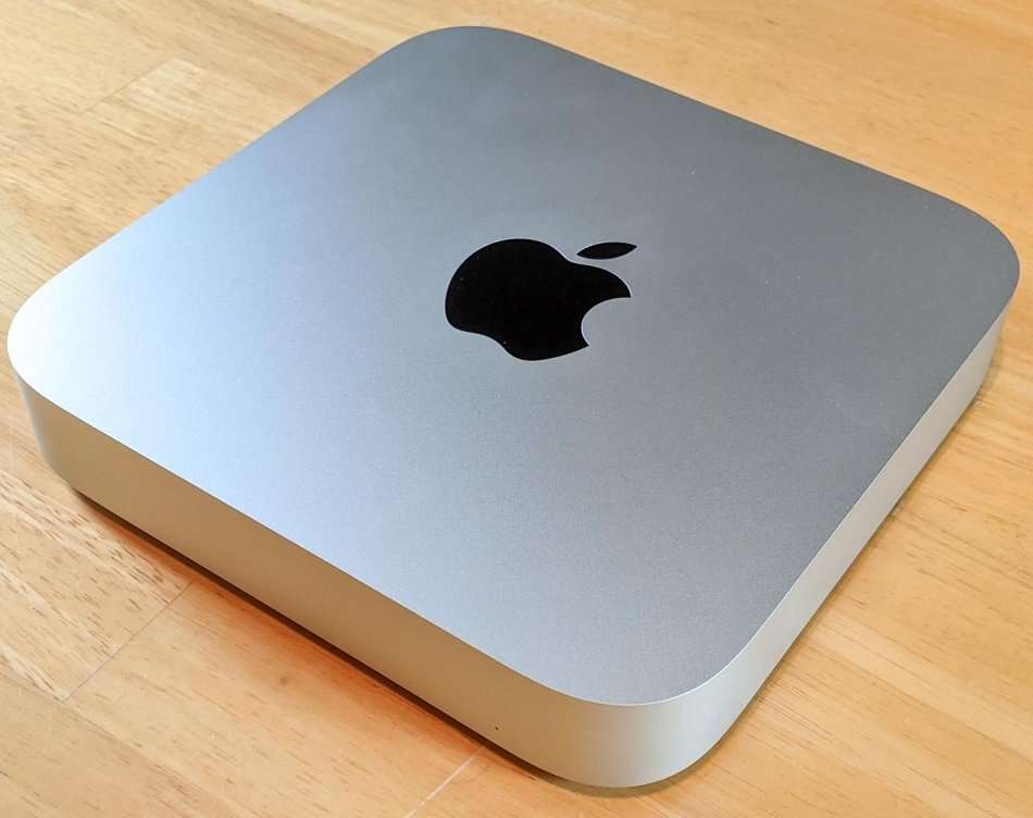 Apple Desktops Apple Mac Mini Core i5 A1347 *** MacMini *** Apple
