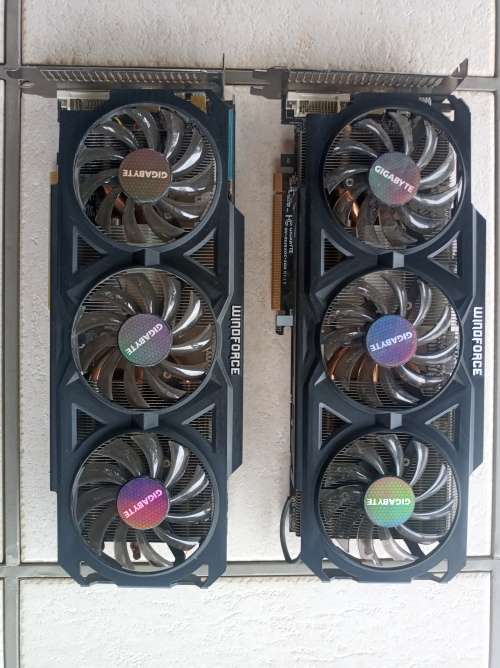 Graphics & Video Cards Gigabyte Windforce AMD R9 280X GPU for sale in