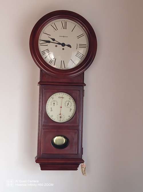 Grandfather & Longcase Clocks Howard Miller Lawyer Keywound Wall