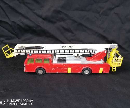 Camion de Pompiers Simon Snorkel Dennis Chassis - | Rakuten