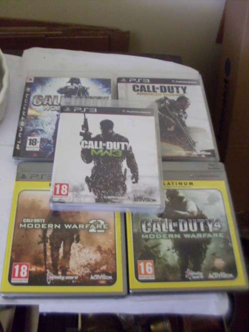 Games WOW......POPULAR GAMES TIME..... A BUNDLE OF 5 CALL OF DUTY PS3