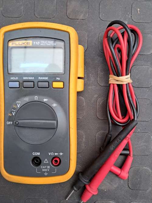 Test Equipment FLUKE 110 MULTIMETER for sale in Port Elizabeth (ID