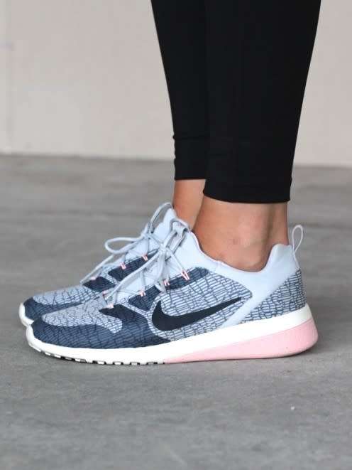 nike shoes original for women