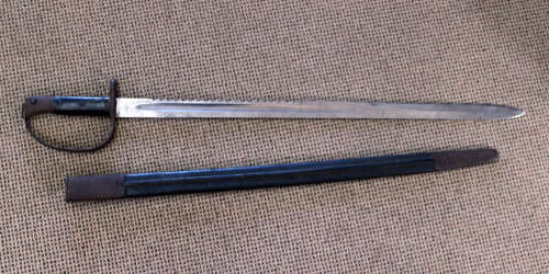 Bayonets - British Pattern 1879 Artillery Sawback sword Bayonet ...