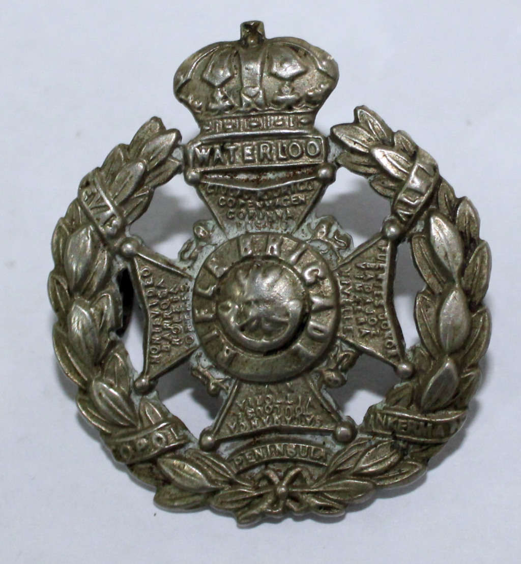International Badges & Insignia British Rifle Brigade collar badge